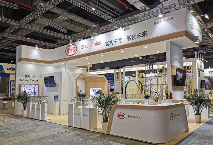 上海特裝機械展臺搭建上大機器該如何搬運？有幾點不可忽視