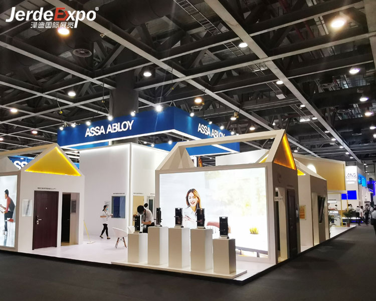上海進博會在搭建與開展時間需要注意哪些疫情防控問題？